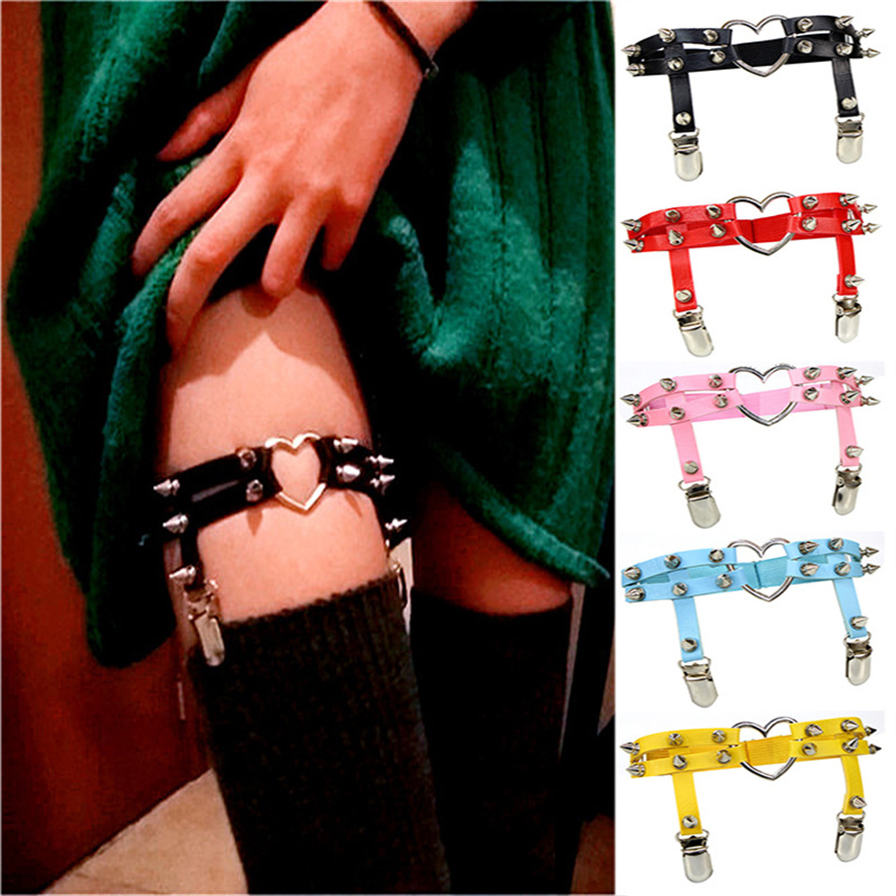 Body Jewelry By The Chain Gang - 1Pcs Frauen Punk Goth Herz PU